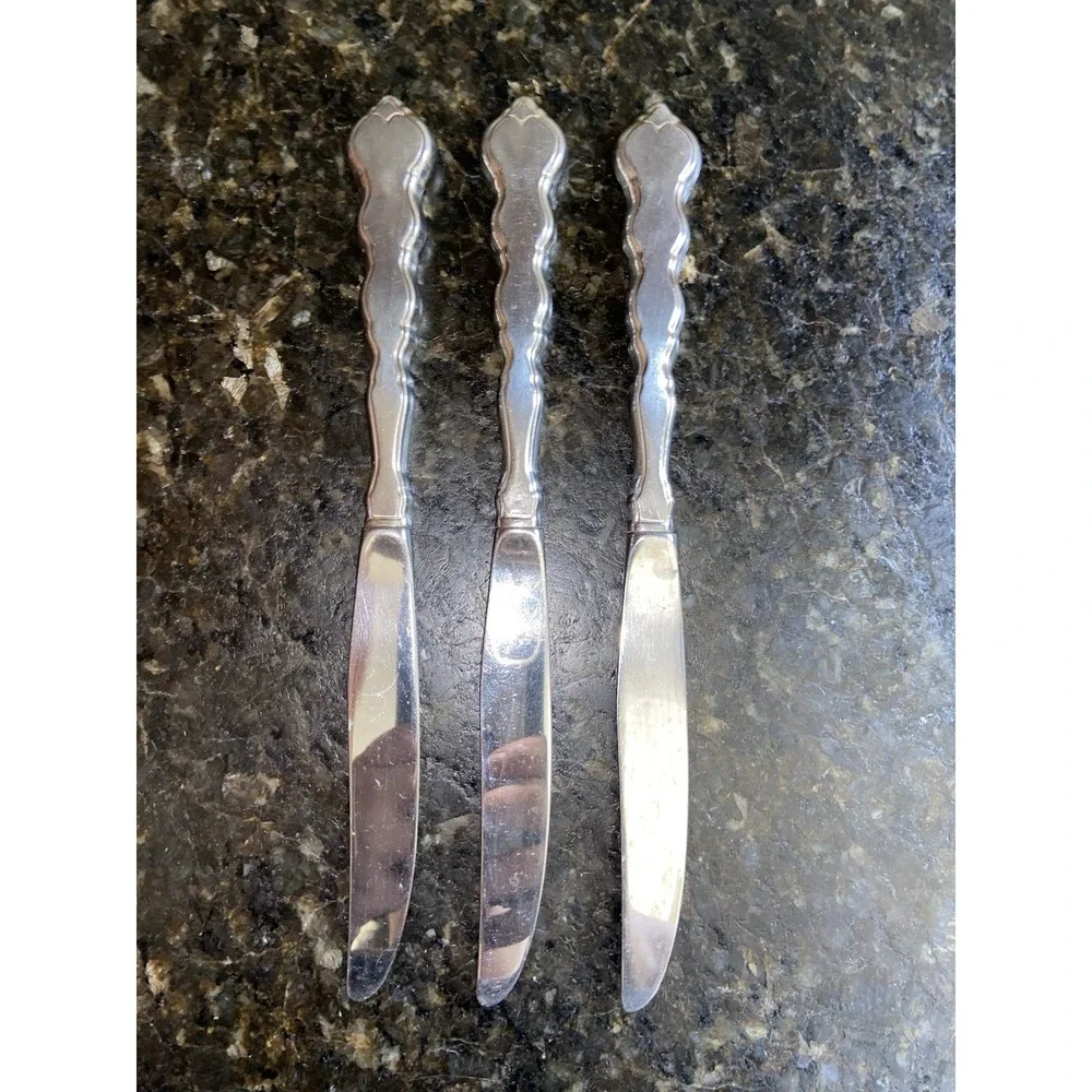 3 Oneida VALERIE Stainless Distinction Deluxe Satin & Glossy Knife Knives
